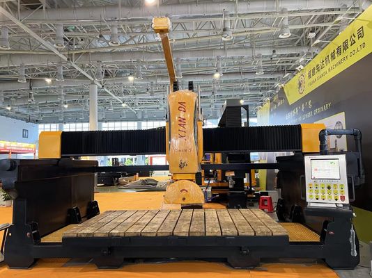 เครื่องตัดสะพาน 5 แกนพร้อมมอเตอร์ซิงโครนัสแม่เหล็กถาวร