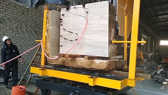 เครื่องเลื่อยลวดเพชร CNC 15T สำหรับการตัดที่รวดเร็ว