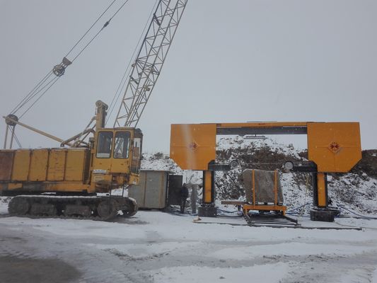 เครื่องเลื่อยลวดเพชรแบบแบ่งบล็อกสำหรับการหั่นหินอ่อนหินแกรนิต