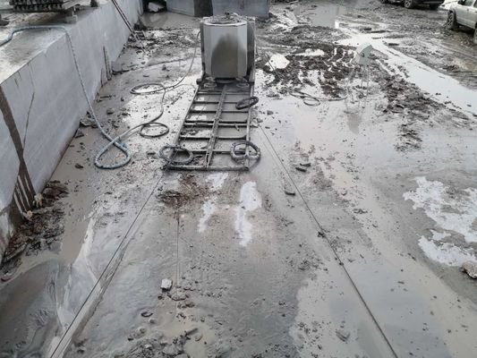 CNC การควบคุมอัตโนมัติ เครื่องเจาะสายเพชรสําหรับการตัดหินความแม่นยําสูง