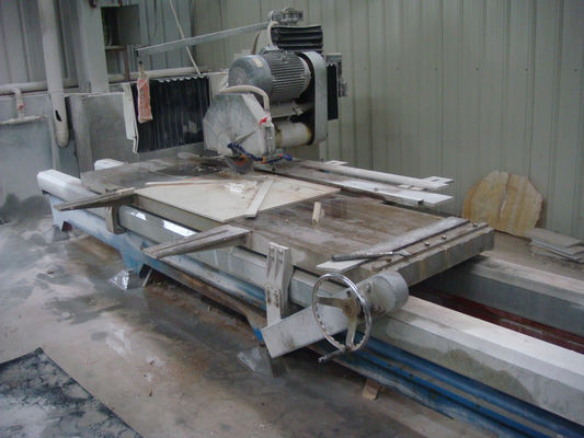 เครื่องตัดหินแกรนิตและมาร์บอร์ความแม่นยําสูง