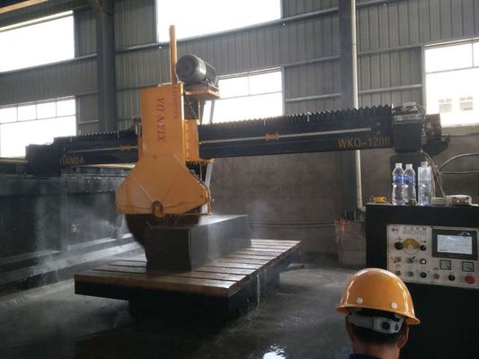 เครื่องตัดหินบล็อกกลาง เครื่องตัดหินชนิดสเกตบอร์ด