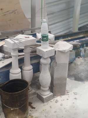 เครื่องทําโปรไฟล์คอลัมน์ความแม่นยํา ด้วยแรงตัด ความจุขนาดใหญ่ ระดับเสียงต่ํา