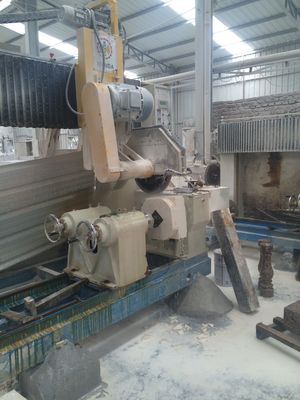 ความแม่นยํา สอง PCs เครื่องตัดคอลัมน์โลหะสําหรับทางปิด, คอลัมน์