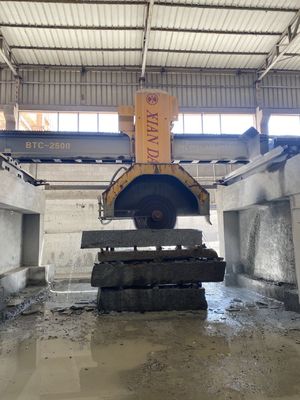 เครื่องตัดสะพานบล็อกความแม่นยําสูง สําหรับ 15m3/H ระบบการใช้น้ําและความปลอดภัย