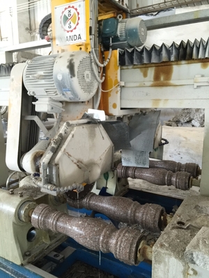 PLC / CNC ความแม่นยําสูง 4 PCS Blauster เครื่องตัดสําหรับเสา