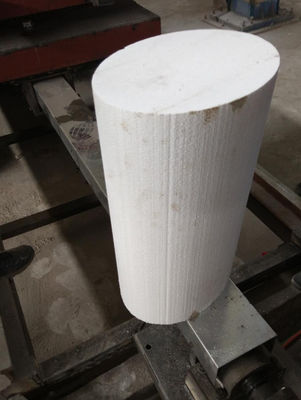 เครื่องตัดสายเพชร CNC 5 แกน มีโต๊ะทํางานหมุน 360 ° สําหรับรูปร่าง 3 มิติ