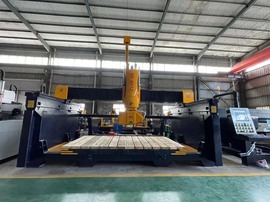 เครื่องตัดสะพาน CNC 5 แกน สําหรับการออกแบบรูปแบบ