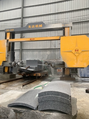 กว้างล้อ 1600 มม เครื่อง CNC เครื่องเจาะสายเพชรด้วยการตัดแม่นยํา