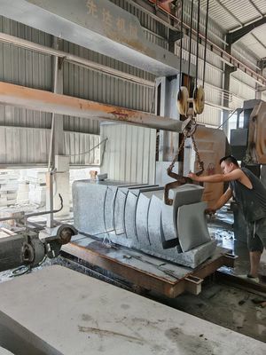 CNC เครื่องเจาะสายเพชรสําหรับหินกลมสล็อบคอลัมน์ตัวเลขตัวอักษรและรูปร่าง sprecial อื่น ๆ