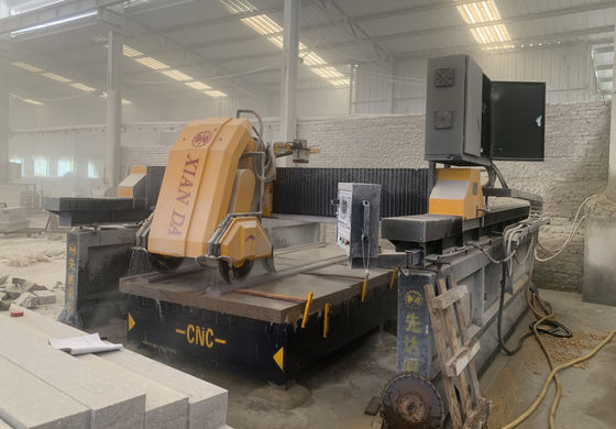 การบํารุงรักษาง่าย เครื่องตัดโปรไฟล์หิน สําหรับการตัดและบดเส้น