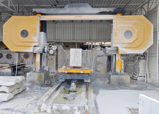 CNC เครื่องเจาะหินสายเพชรเดี่ยวสําหรับรูปร่างพิเศษ