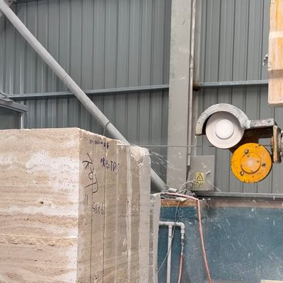 เครื่องตัดสายเพชร CNC ที่มีพลังในการตัดที่แม่นยําและรวดเร็ว