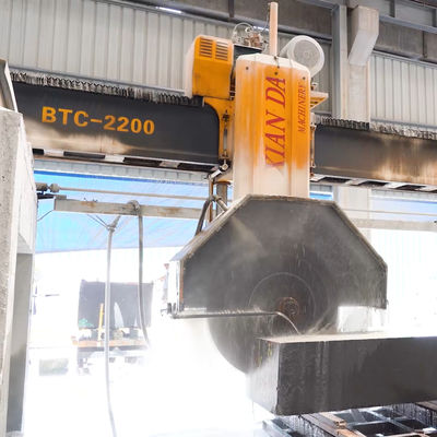 เครื่องตัดเลื่อยพานขนาดสูงสุด 2500mm/2800mm สําหรับการแปรรูปหินที่แม่นยํา