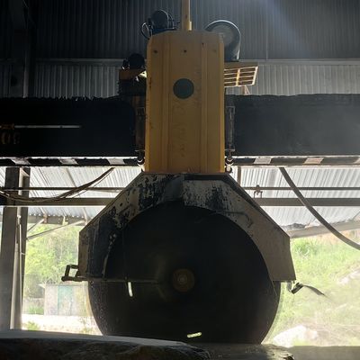 เครื่องตัดหินแรงหลัก 55kw สําหรับการตัดที่แม่นยํา