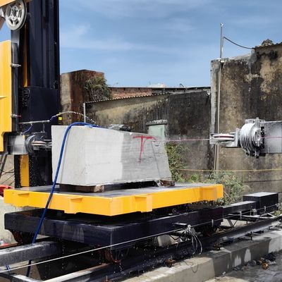 เครื่องเจาะสายเพชรประสิทธิภาพ ด้วยระดับการหมุน 360 องศาและมอเตอร์หลัก 15kw