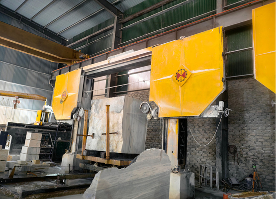 เครื่องตัดหินด้วยลวดเพชร CNC สำหรับการขึ้นรูป