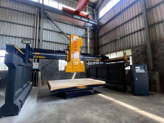 เครื่องตัดบล็อกกลางสี่คอลัมน์ความเร็วสูง 29/37kw พลังงานรวมสําหรับการตัดแม่นยํา