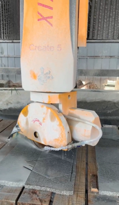 เครื่องตัดหินสะพาน 5 แกน CNC สำหรับตัดแต่งหินแกรนิตและหินอ่อน