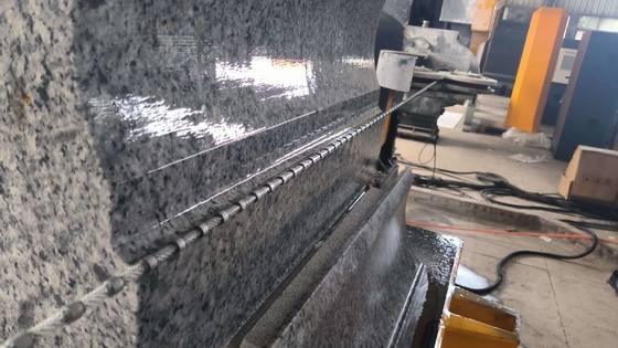 เครื่องตัดลวดเพชร เครื่องจักรหิน CNC 5 แกน เลื่อยลวดเพชรสำหรับตัดและขึ้นรูปหินอย่างมีประสิทธิภาพสูง