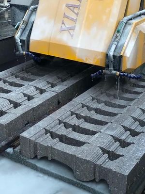 เครื่องตัด CNC เส้น 3 แกน ด้วยพลังงาน 220V 15kw มอเตอร์หลักและ 21.5kw พลังงานรวมสําหรับรางแกรนิต