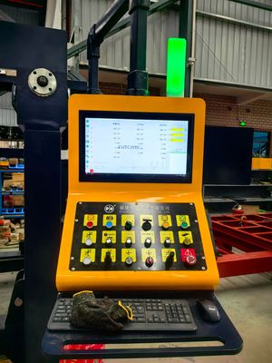 เครื่องตัดสะพาน CNC แบบมืออาชีพ 5 แกน มีโต๊ะทํางาน 3400x2000 มม และหมุนหัว 0 °-360 ° สําหรับการตัดหินแม่นยํา