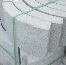 เครื่องเลื่อยลวด CNC แนวตั้งสำหรับขอบทางโค้ง