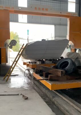 เครื่องเลื่อยสายเพชร CNC พร้อมขนาดการประมวลผลสูงสุด 3500*3000*1800 มม. และมอเตอร์หลัก 11 กิโลวัตต์ สำหรับตัดหิน