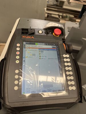 เครื่องตัดหิน CNC หุ่นยนต์ 6 แกน พร้อมการควบคุมแบบสับสนและสปินด์ BT40 สําหรับการฉลากขนาดใหญ่สูงถึง 3100 มม.