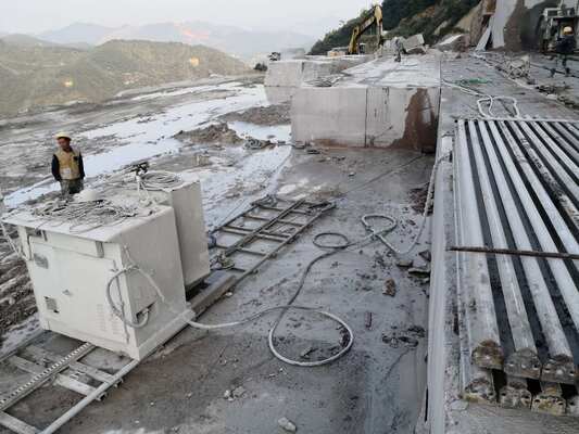 CNC การควบคุมอัตโนมัติ เครื่องเจาะสายเพชรสําหรับการตัดหินความแม่นยําสูง