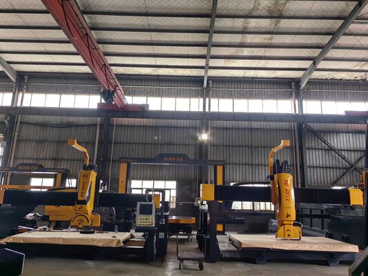 เครื่องตัดสะพานแบบอัตโนมัติ 5 แกน พร้อมระบบ DDX สําหรับการแปรรูปหินและขนาดสูงสุด 3200x2000mm