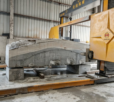 เครื่องเลื่อยลวด CNC PLC แบบเคลื่อนที่ได้สำหรับตัดบล็อกหินขนาดใหญ่