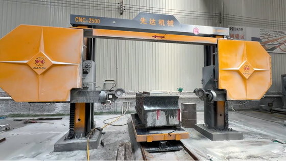เครื่องเลื่อยลวดเพชร CNC 4 แกน พร้อมขนาดการแปรรูปสูงสุด 2500*3000*1500 มม. และชุดเกียร์ทดความแม่นยำสูงและเซอร์โวมอเตอร์