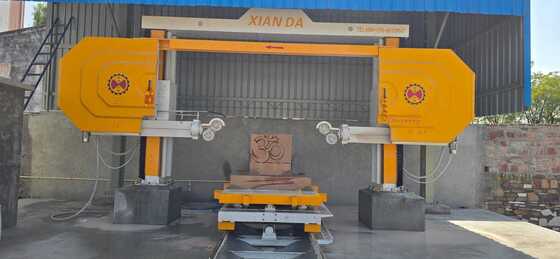 Discovery‐4 4 หมุน CNC Diamond Wire Saw, 15KW มอเตอร์แม่เหล็กถาวร, Servo โต๊ะทํางานหมุนสําหรับ Stone Arc-Slab, Column & Tombstone การตัด