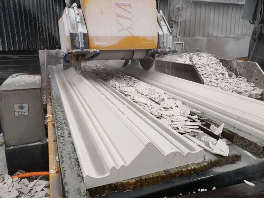 เครื่องตัดโปรไฟล์หินเชิงเส้นโค้ง 15kw สำหรับลูกกรงสี่เหลี่ยม