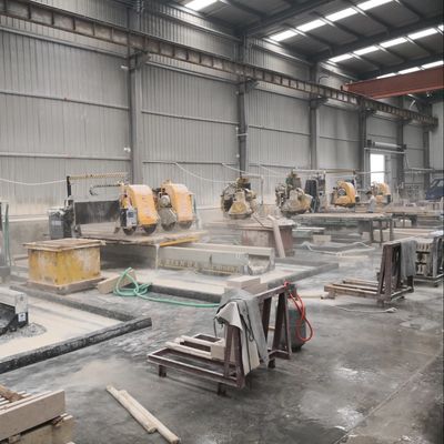 PLC CNC Gantry Type เครื่องตัดโปรไฟล์หินเชิงเส้นสองใบมีด